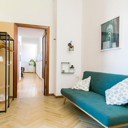 A Casa Di Nina Guest House Наполи Екстериор снимка