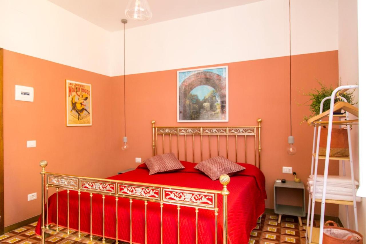A Casa Di Nina Guest House Наполи Екстериор снимка
