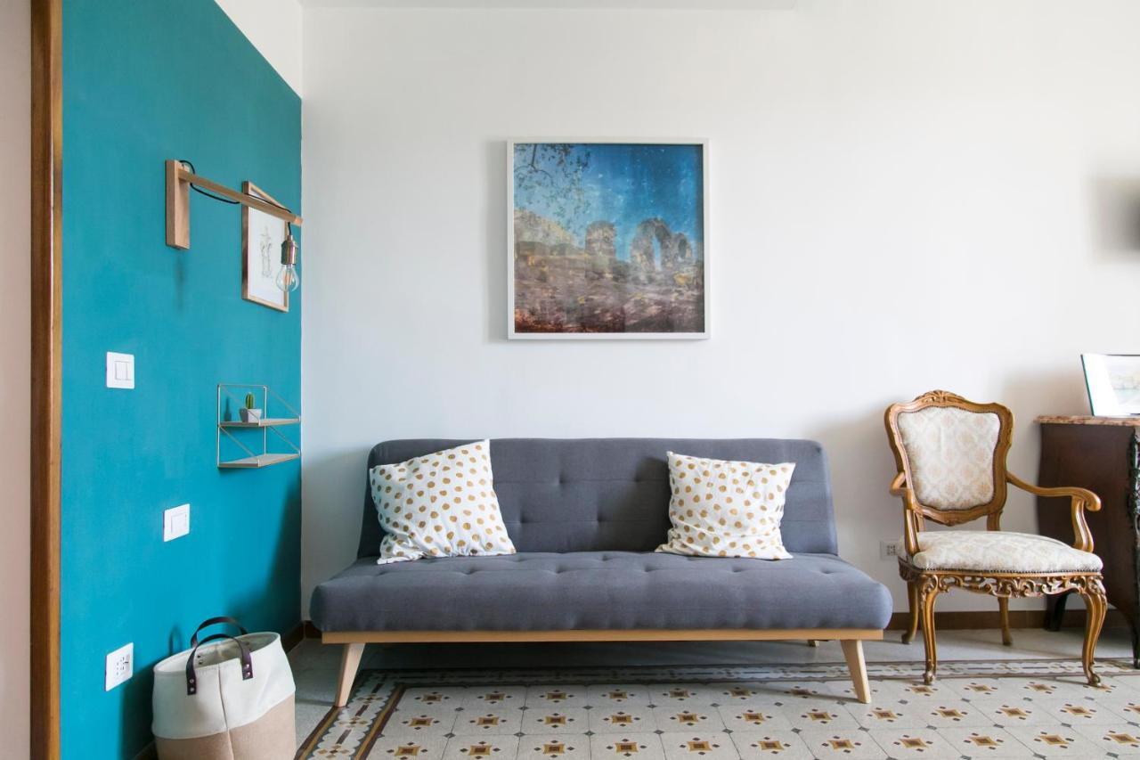 A Casa Di Nina Guest House Наполи Екстериор снимка