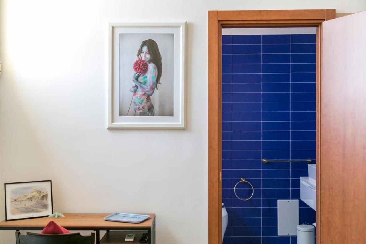 A Casa Di Nina Guest House Наполи Екстериор снимка